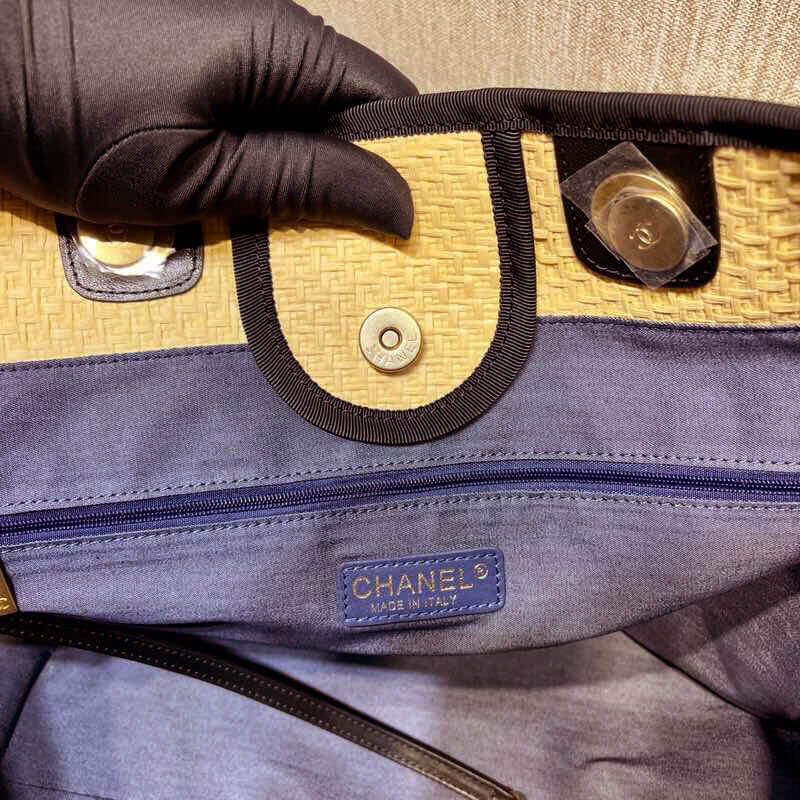 Chanel 21S Deauville Woven Chain Leather Large Shopping Bag A66941