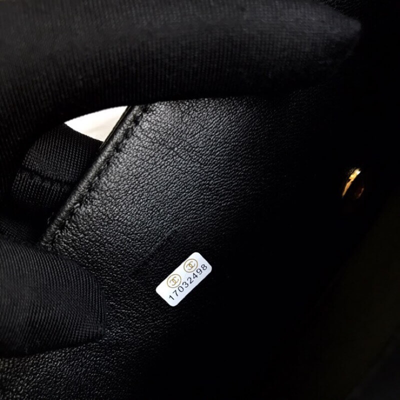 Chanel Caviar Calfskin 20cm Classic Flap Bag 1116 Black