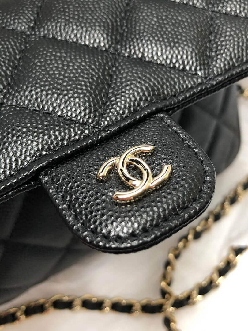 Chanel Foldable Tote Bag With Chain AP2095