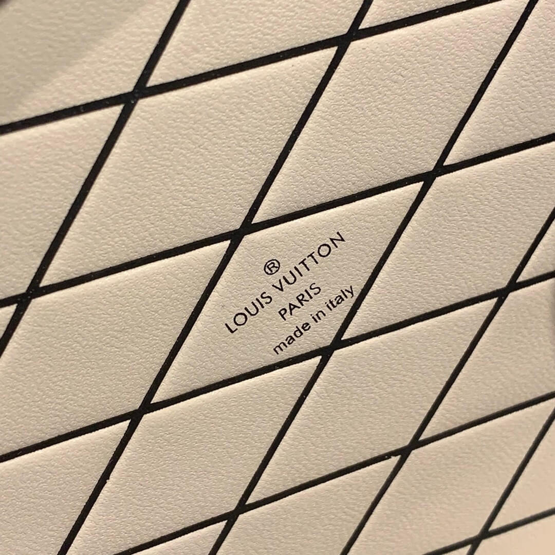 Louis Vuitton Petite Malle M53201 M53253