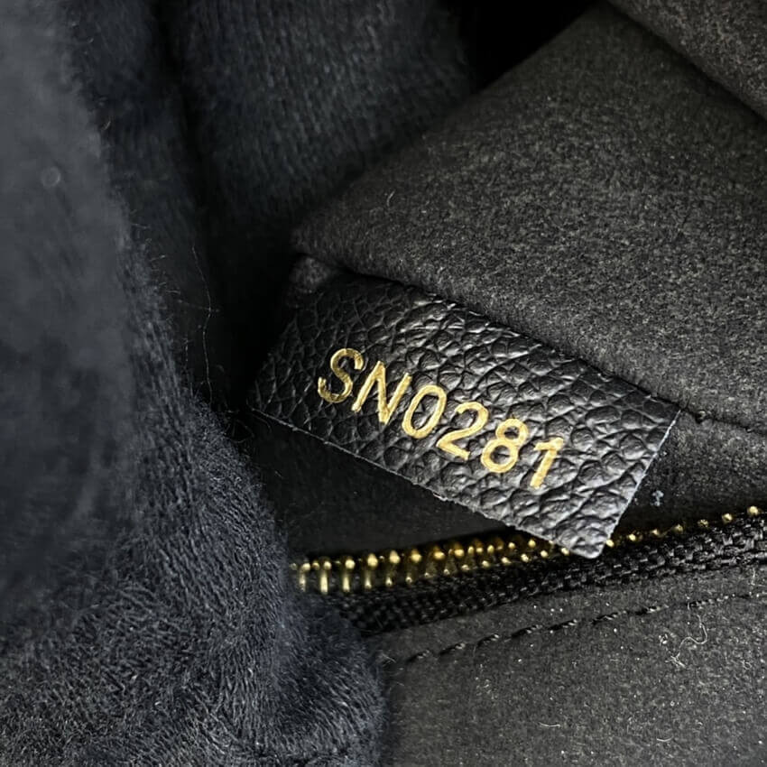 Louis Vuitton On My Side PM M57728