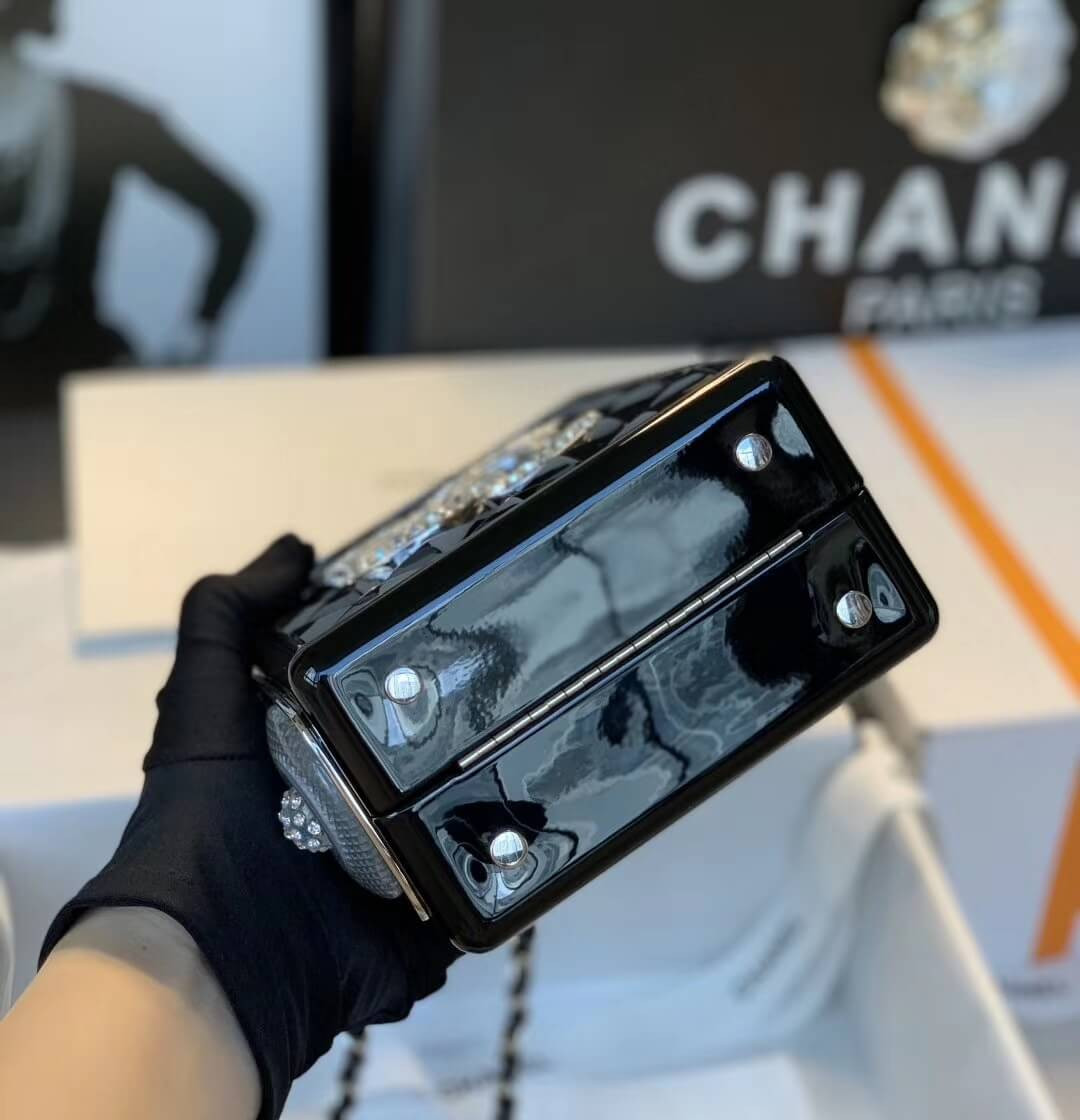 Chanel Traffic Light Bag 17543