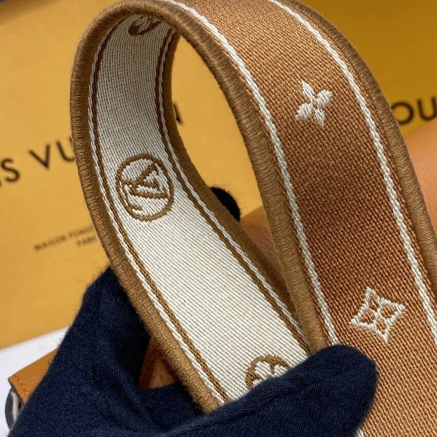 Louis Vuitton LV Pont 9 Soft MM M58968 Sienne Doree