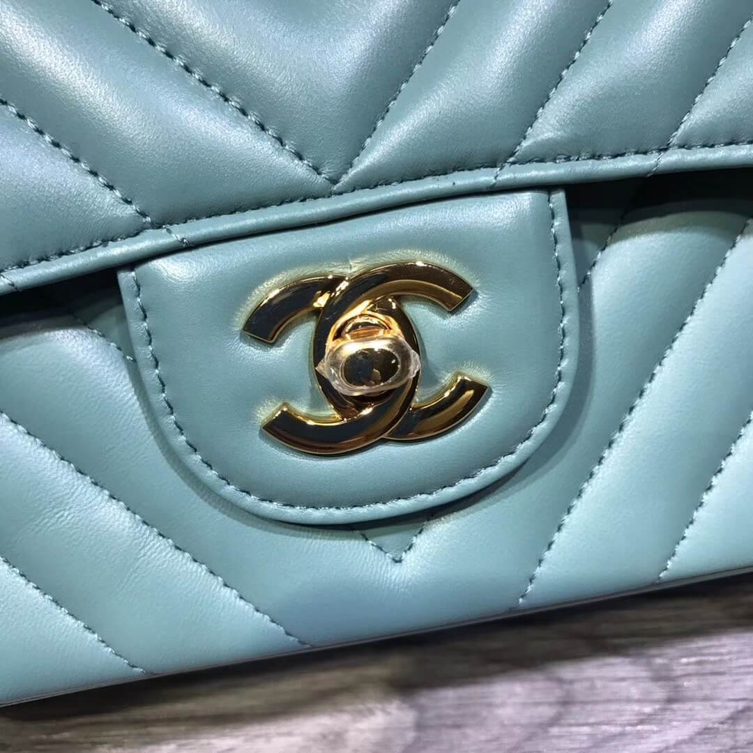 Chanel Chevron Lambskin 20cm Classic Flap Bag 1116