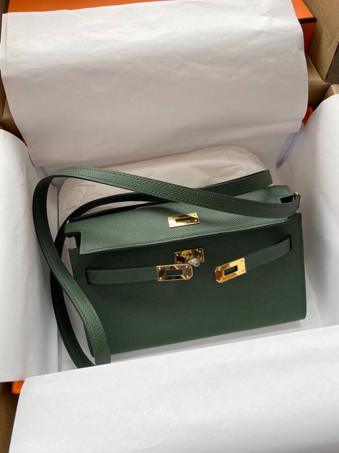 Hermes Kelly Wallet to Go Woc 499041 Army Green