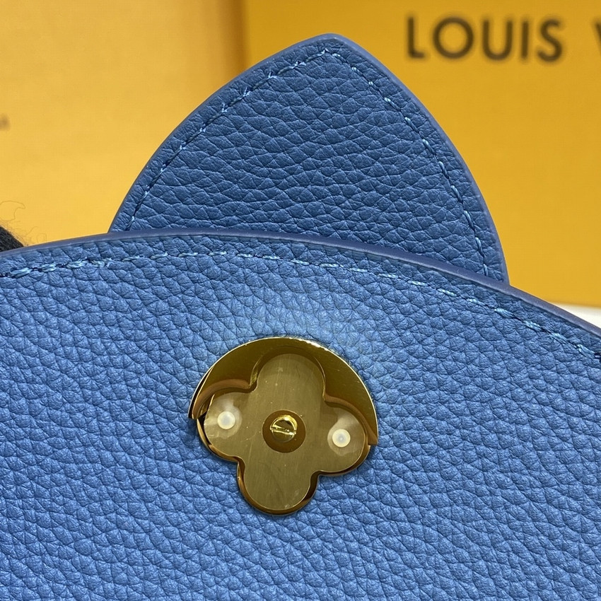 Louis Vuitton LV Pont 9 Soft MM M58967 Blue