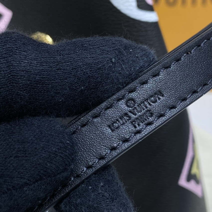 Louis Vuitton Monogram Pattern Néonoé MM M45821 M45822