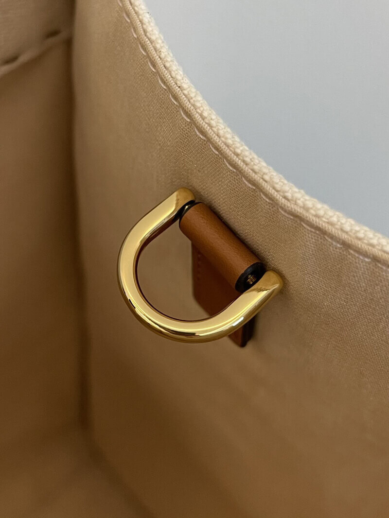 Fendi Large Sunshine Tote Bag in Cream Canvas 8BH372