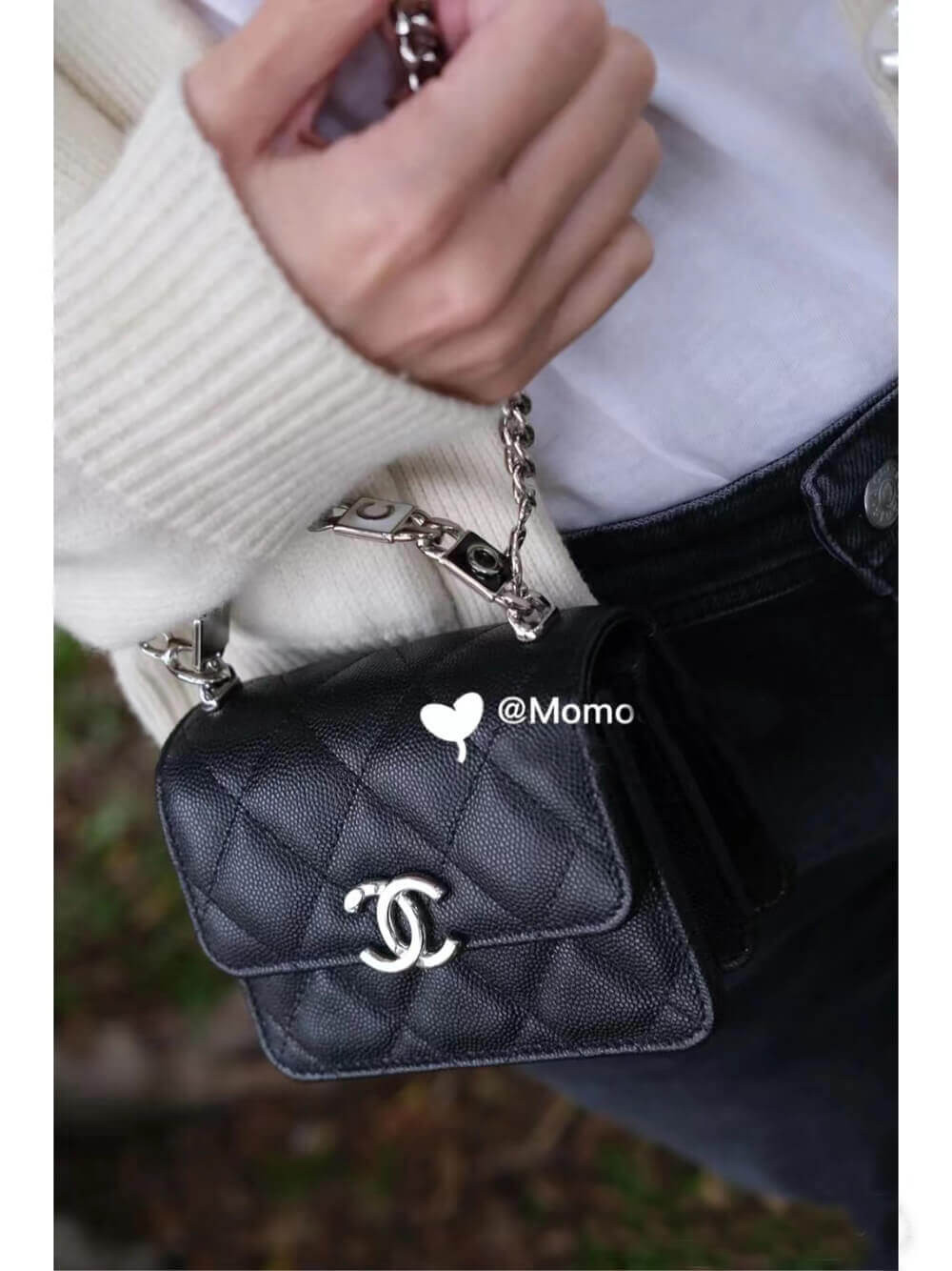 Chanel Enamel Handle Clutch with Chain in Grained Calfskin AP2758