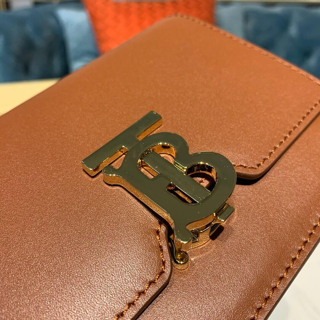 Burberry Belted Leather TB Bag 80122041