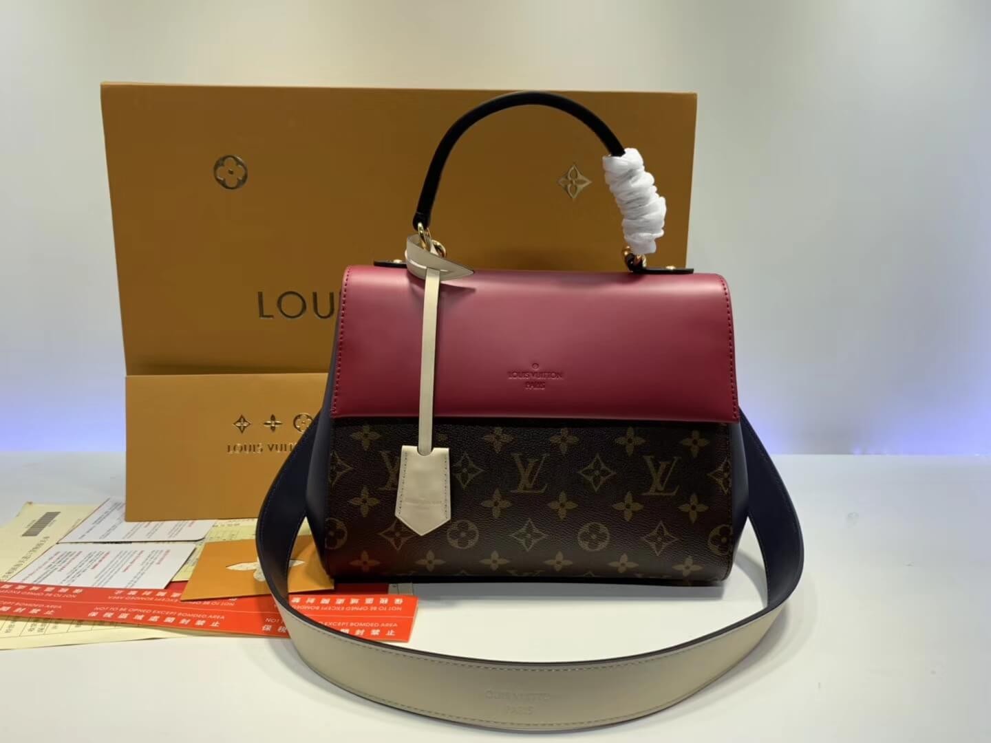 Louis Vuitton Cluny BB M44454