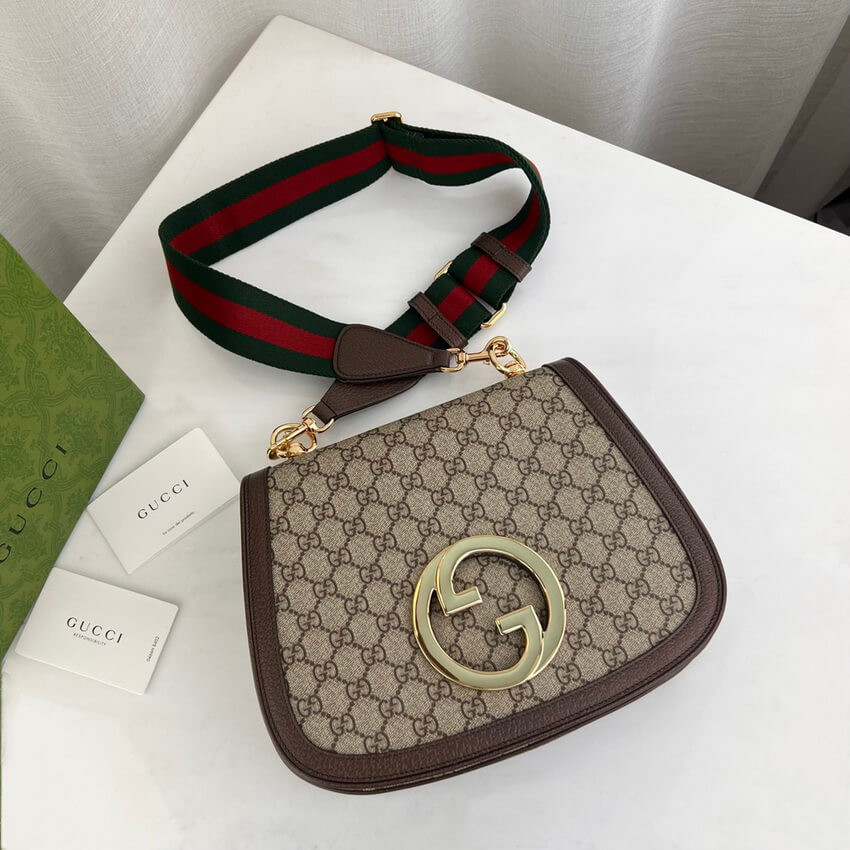 Gucci Blondie Medium Shoulder Bag With Round Interlocking G 699210