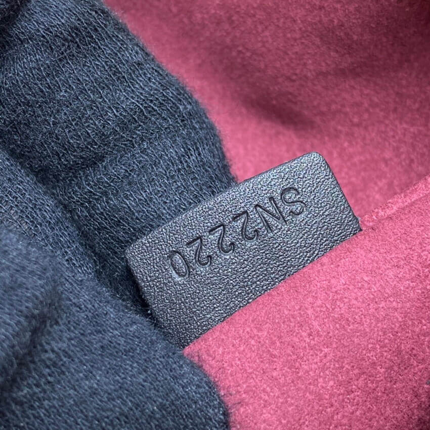 Louis Vuitton On My Side MM M56934 M58485