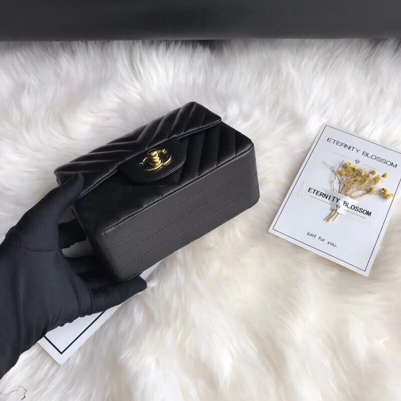 Chanel Chevron Lambskin 17cm Classic Flap Bag 1115