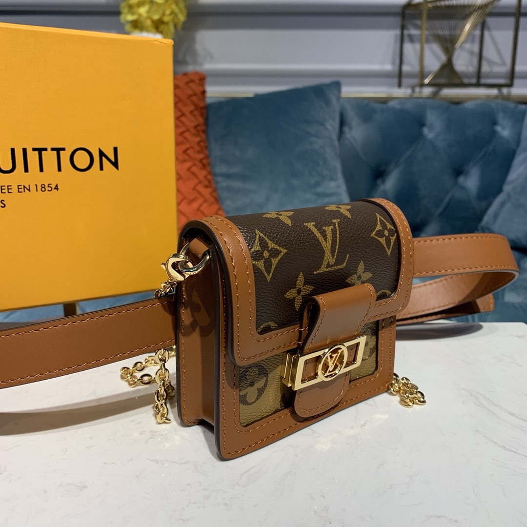 Louis Vuitton Bumbag Dauphine BB M68621