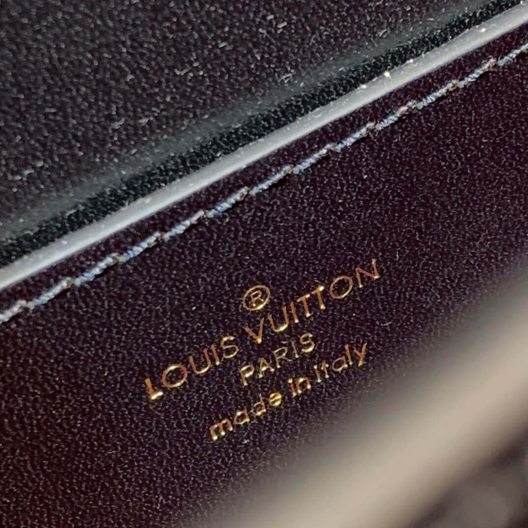 Louis Vuitton LV Pont 9 M55948