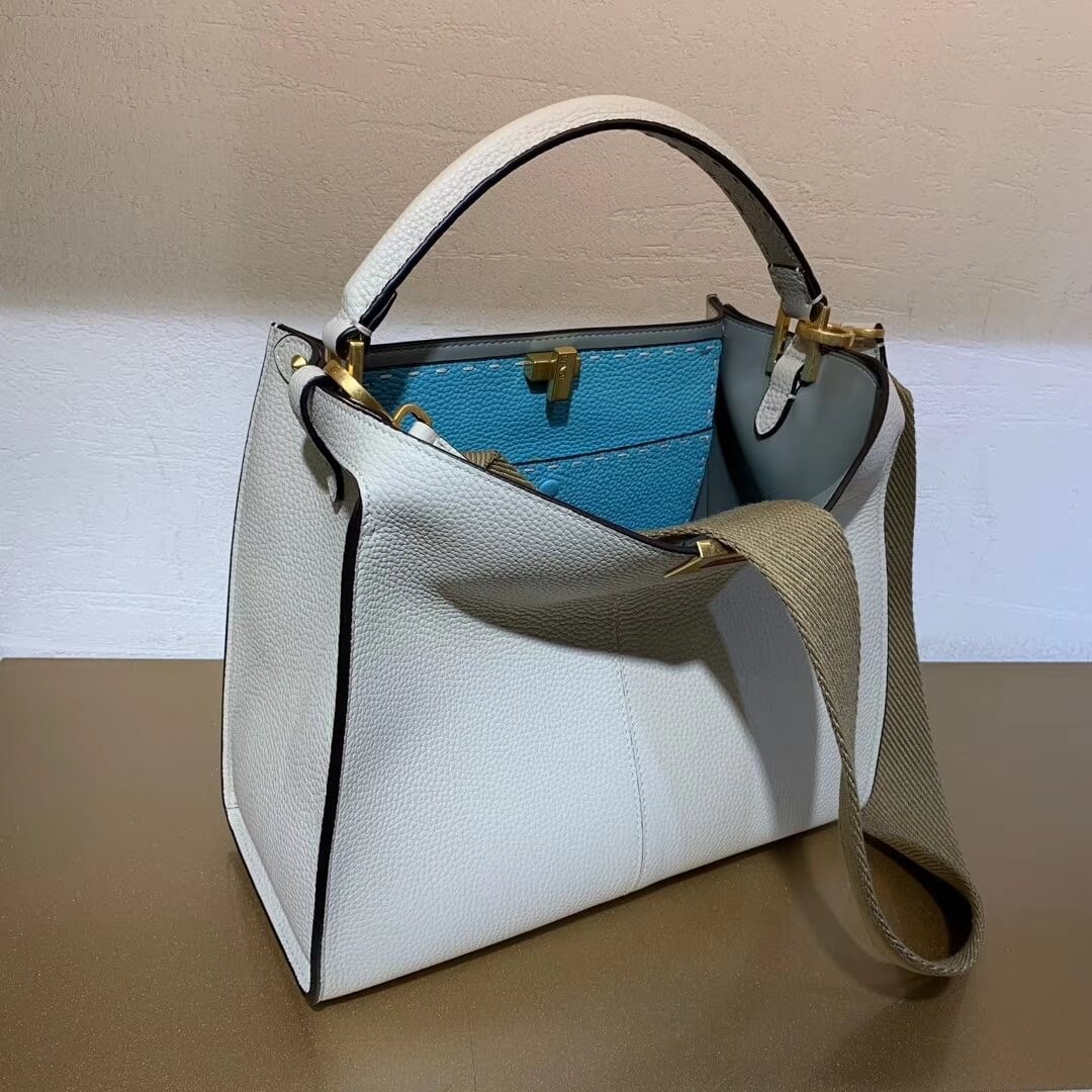 Fendi Medium Peekaboo X-Lite Bag 8BN310