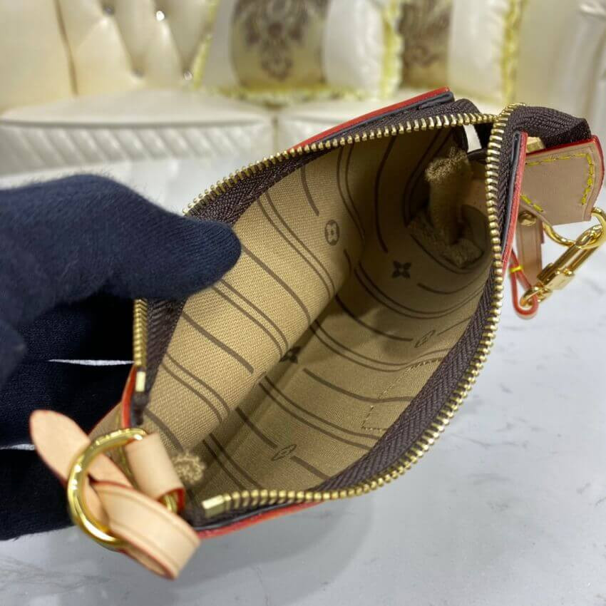 Louis Vuitton Mini Pochette Delightful M40309