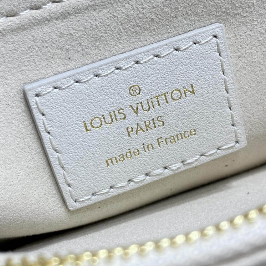Louis Vuitton New Wave Chain Bag M58549 Ivory