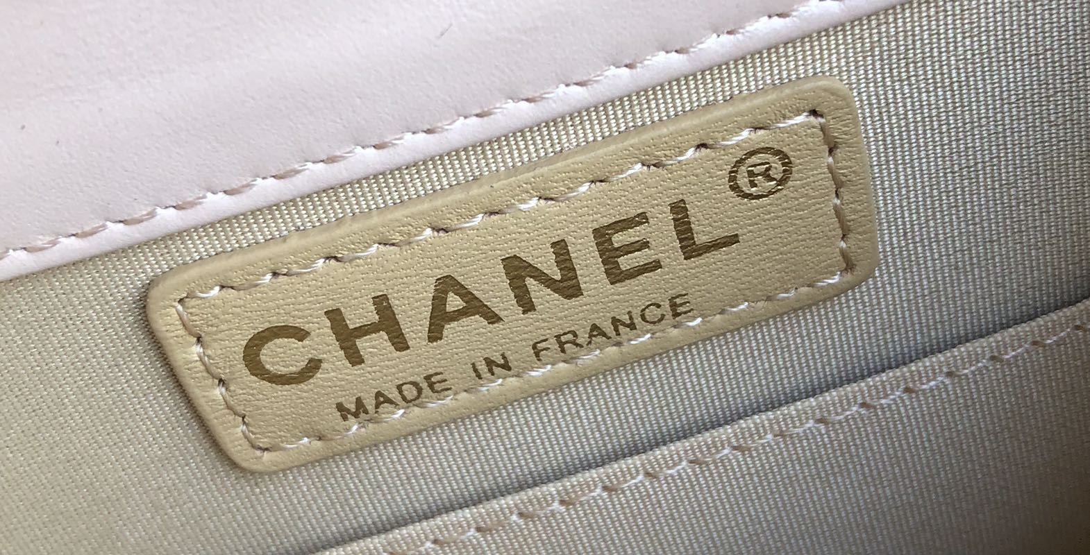 Chanel Boy Chanel Handbag AS0130