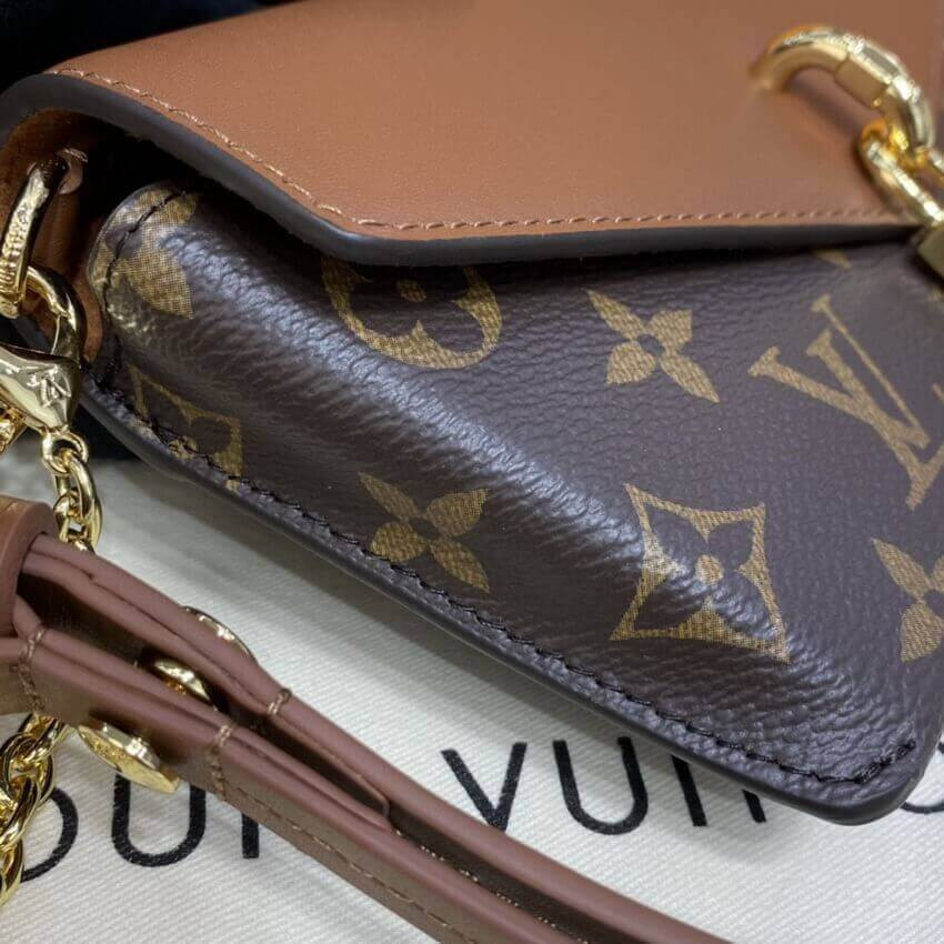 Louis Vuitton Padlock On Strap M80559 M80763