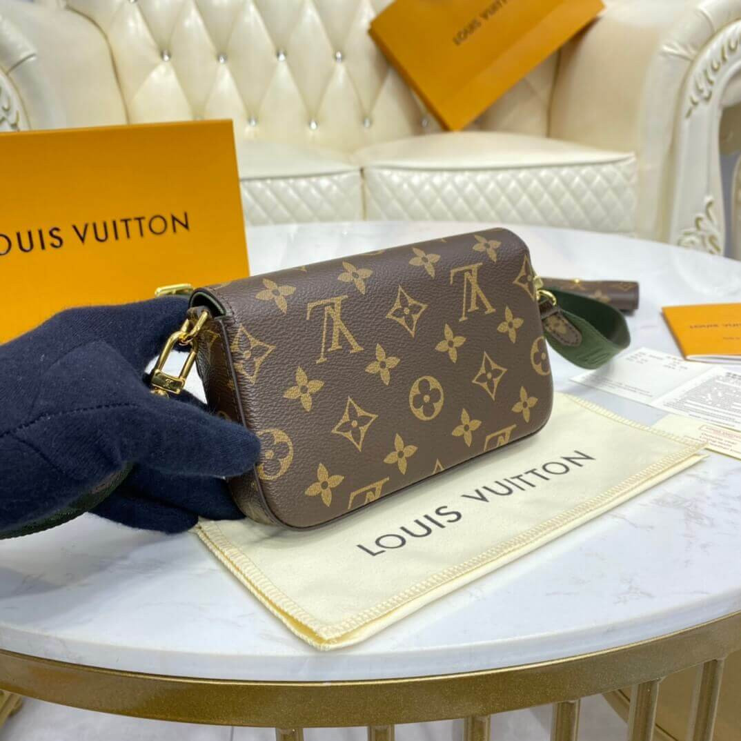 Louis Vuitton Multi Pochette Felicie M80091