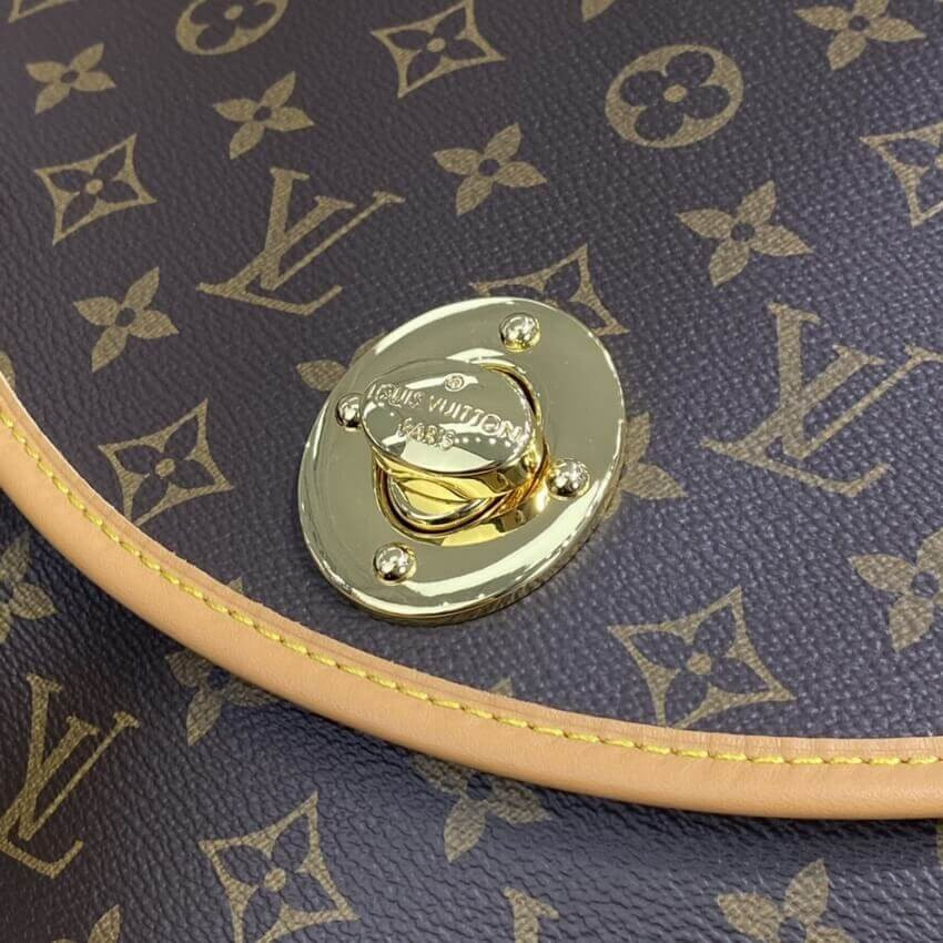 Louis Vuitton Tulum GM Shoulder Bag M40075