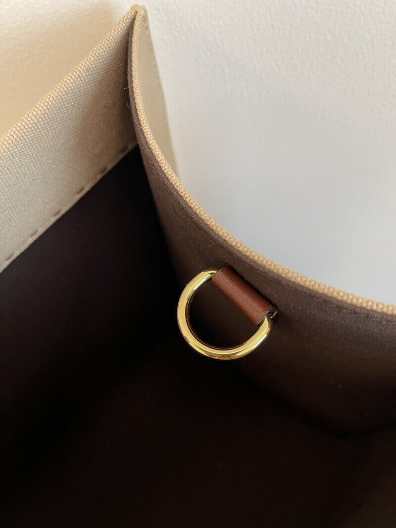 Fendi Large Sunshine Tote Bag in Beige Canvas 8BH372