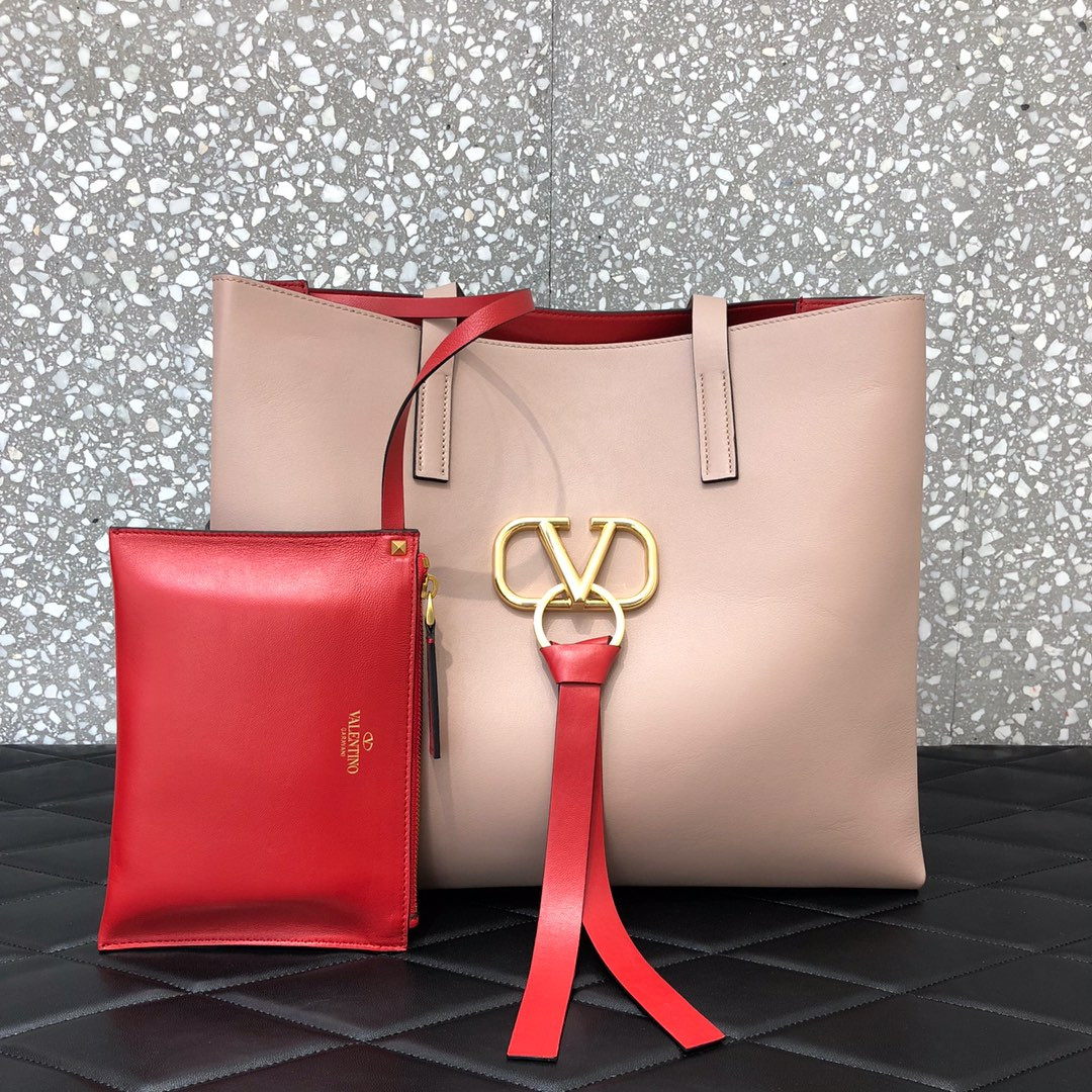 Valentino Garavani Large Vring Shopping Tote A0090