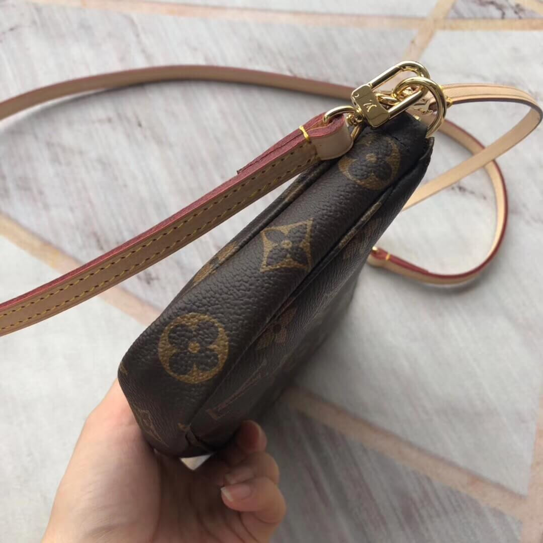 Louis Vuitton Monogram Canvas Pochette Accessoires M40712/M51980
