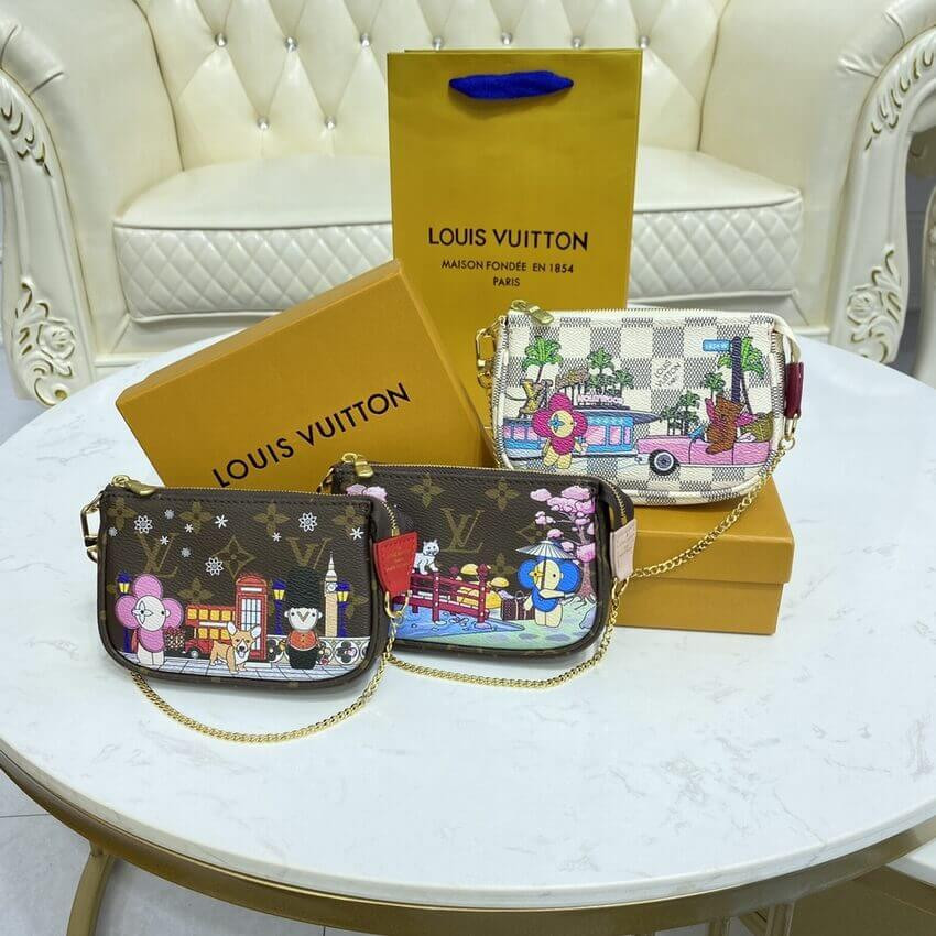 Louis Vuitton Monogram Canvas Mini Pochette Accessoires M45905