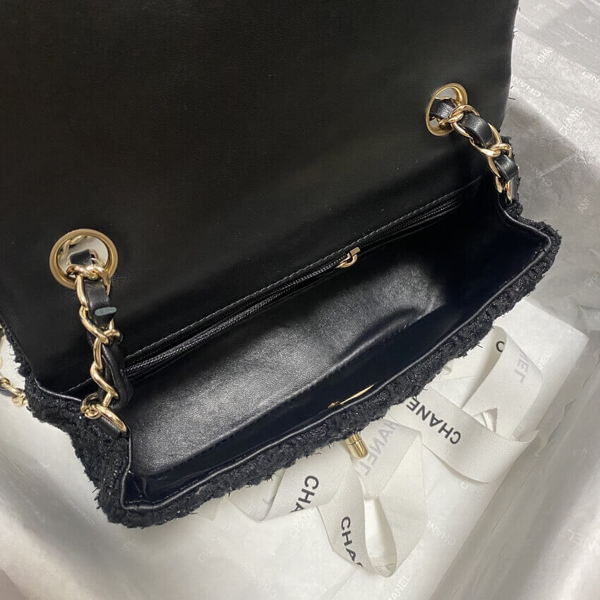 Chanel 20cm Classic Flap Bag in Black Tweed 1116