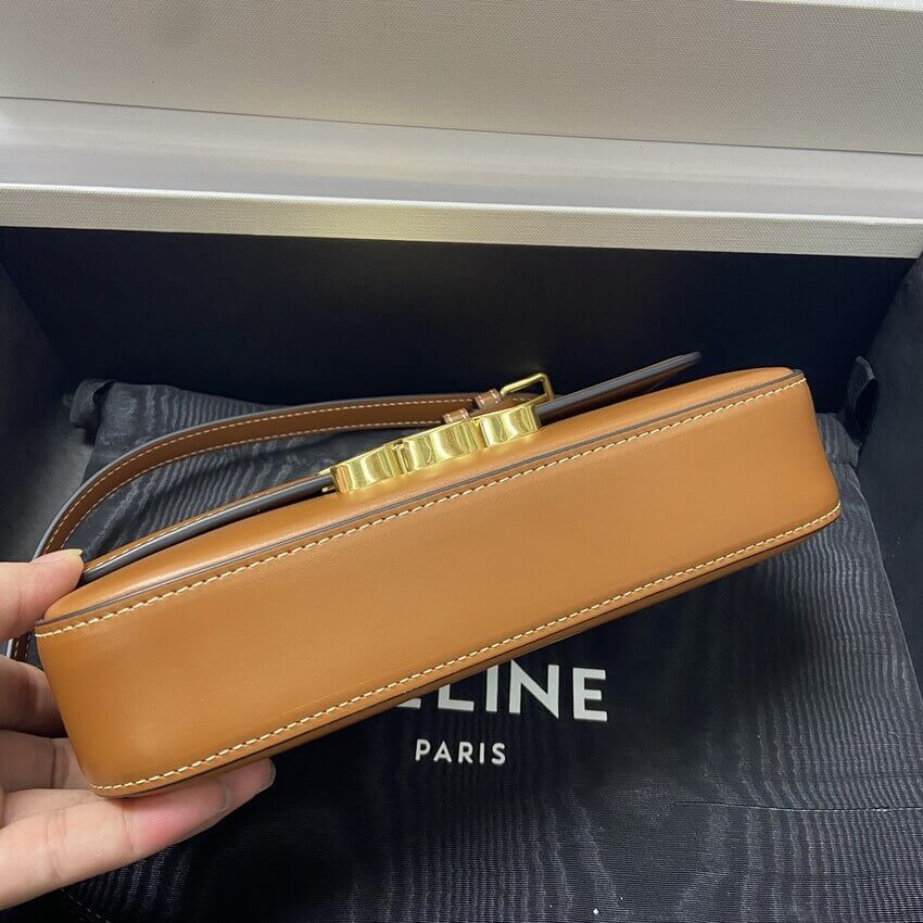 Celine Triomphe Shoulder Bag In Natural Calfskin 194143