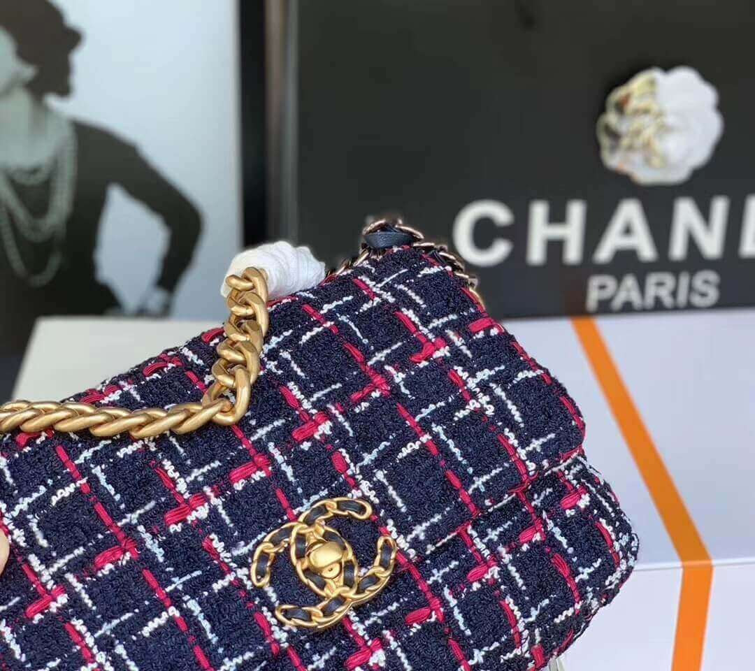 Chanel 19 Flap Bag in Tweed AS1160