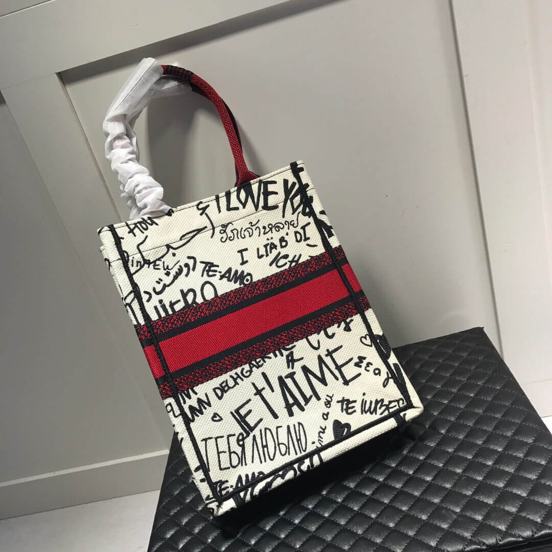 Dior Dioramour Vertical Book Tote Bag M1272