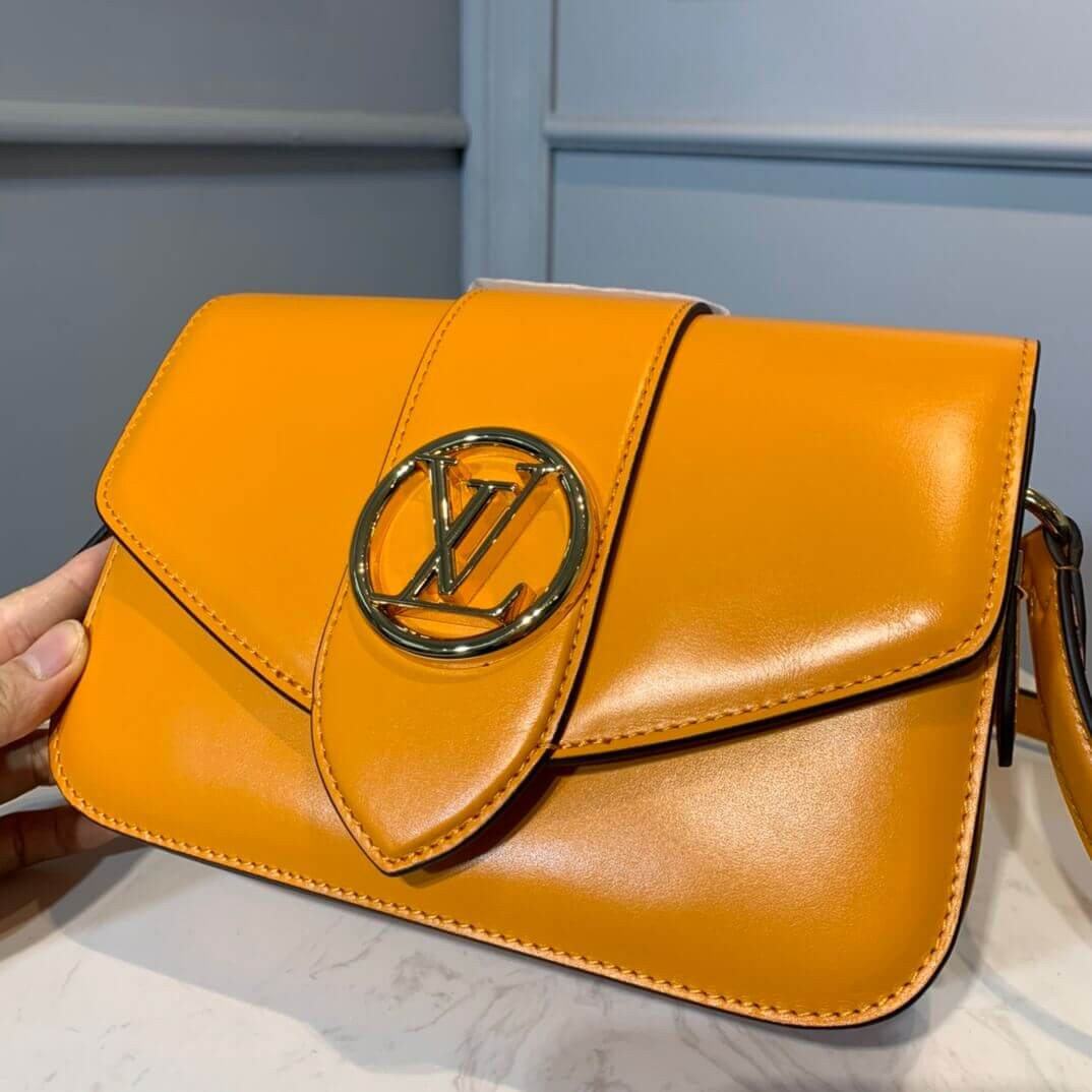 Louis Vuitton LV Pont 9 M55946