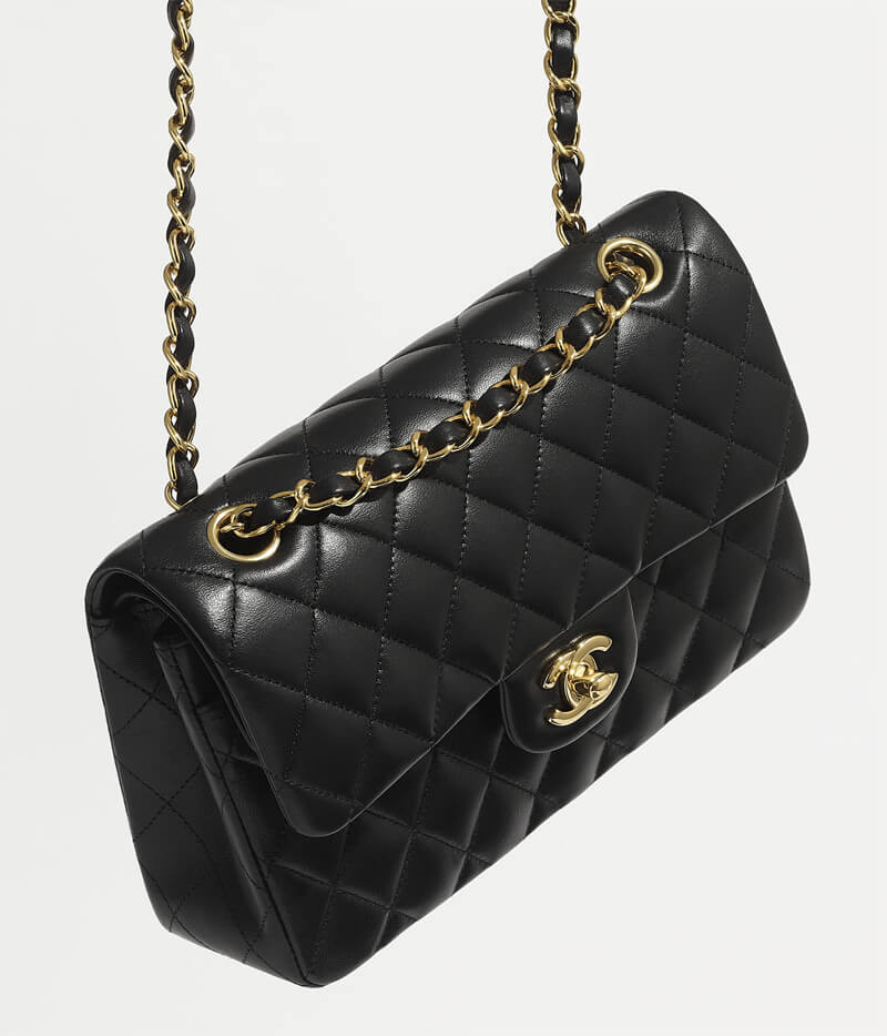 Chanel Small Classic Double Flap Bag A01113 in Lambskin
