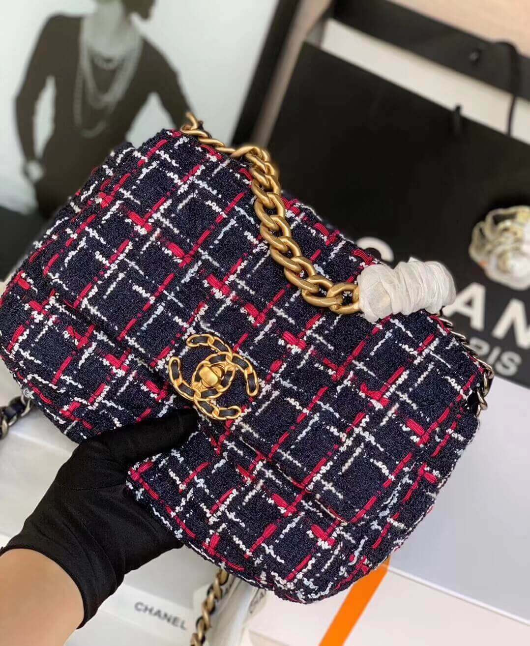 Chanel 19 Flap Bag in Tweed AS1160