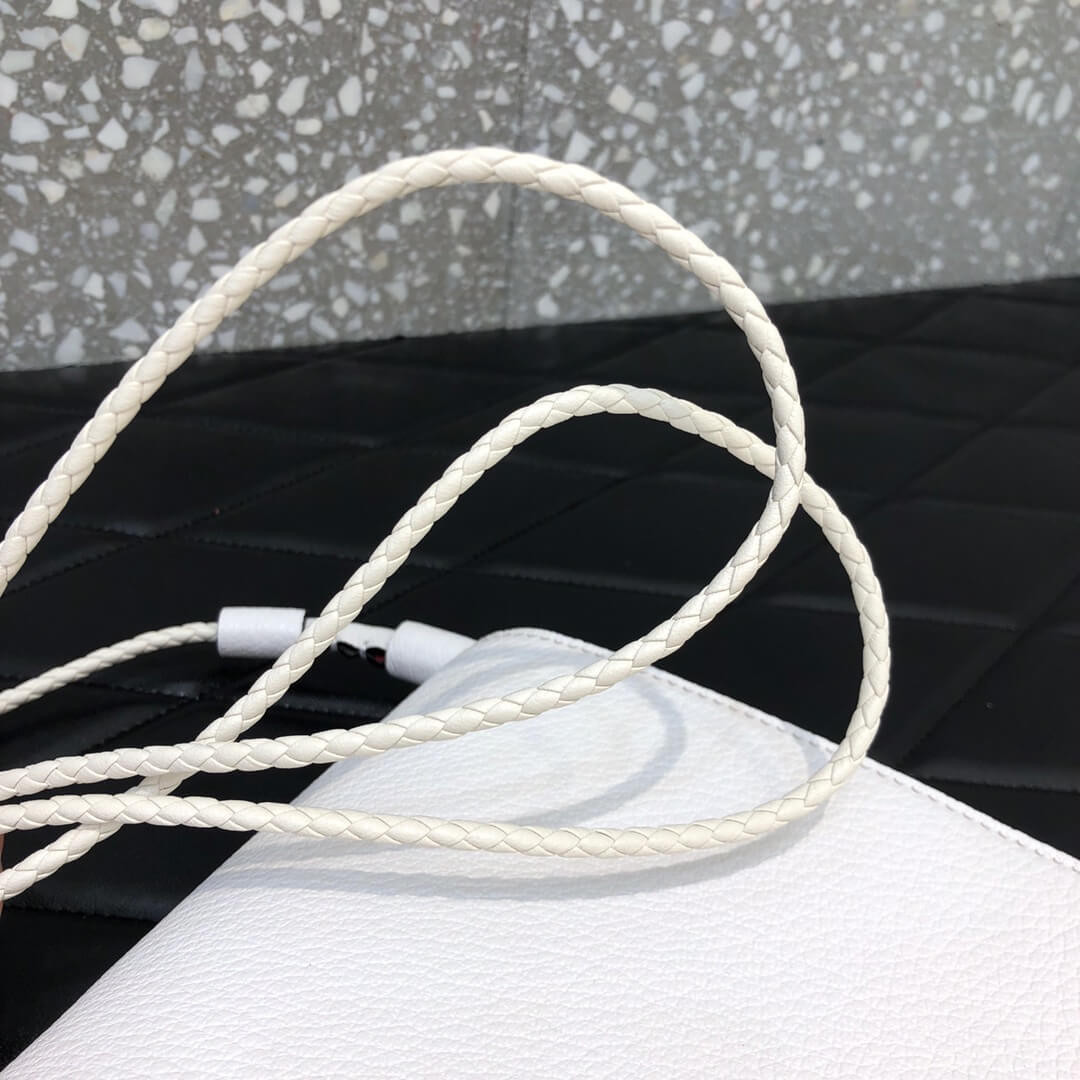 Valentino Garavani Medium Vring Crossbody Bag 0510