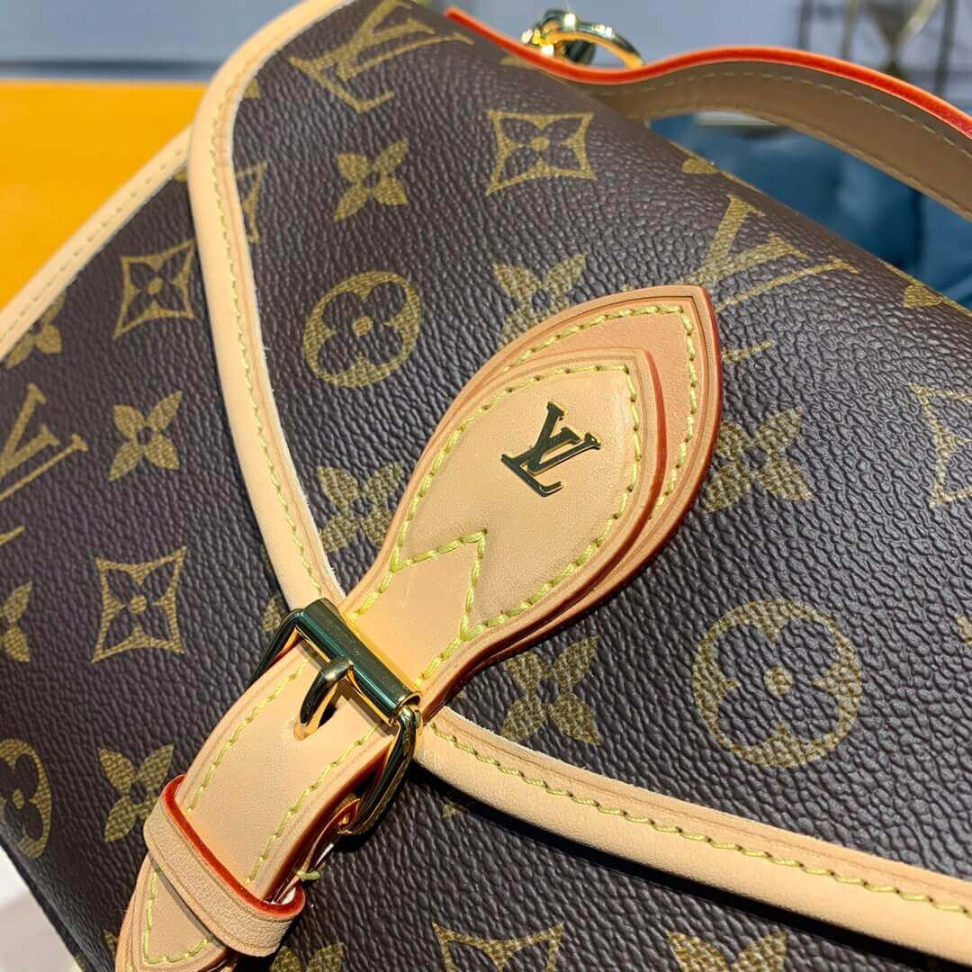 Louis Vuitton Monogram Canvas Ivy M44919