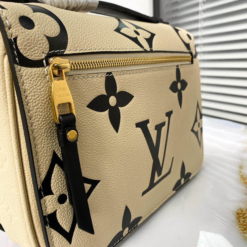Louis Vuitton LV Crafty Pochette Metis M45384 M45385