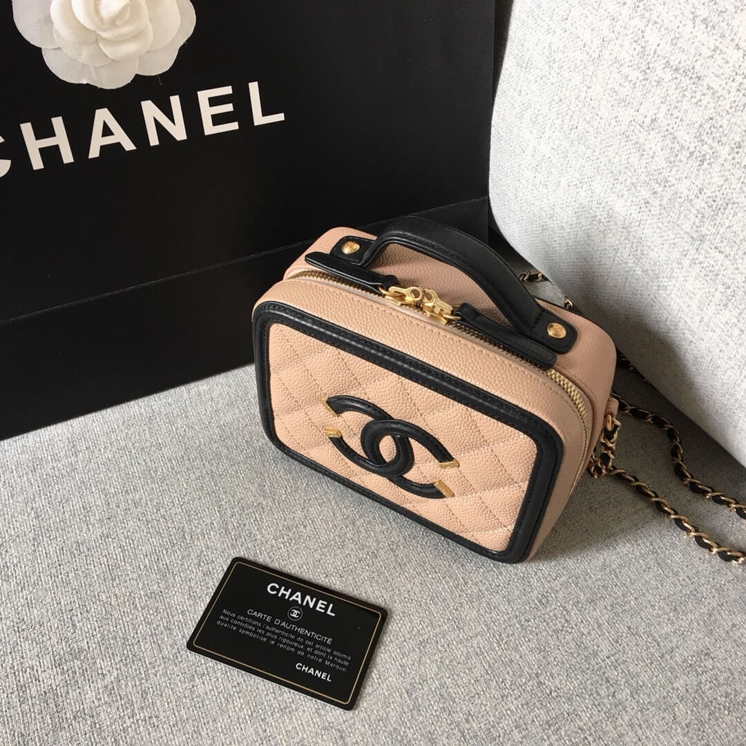 Chanel Quilted Caviar Small Vanity Case A93342