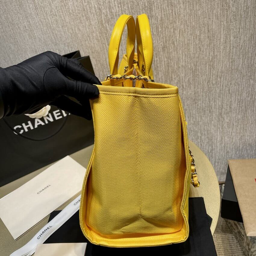 Chanel 21S Deauville Orange Yellow Large Shopping Bag A66941
