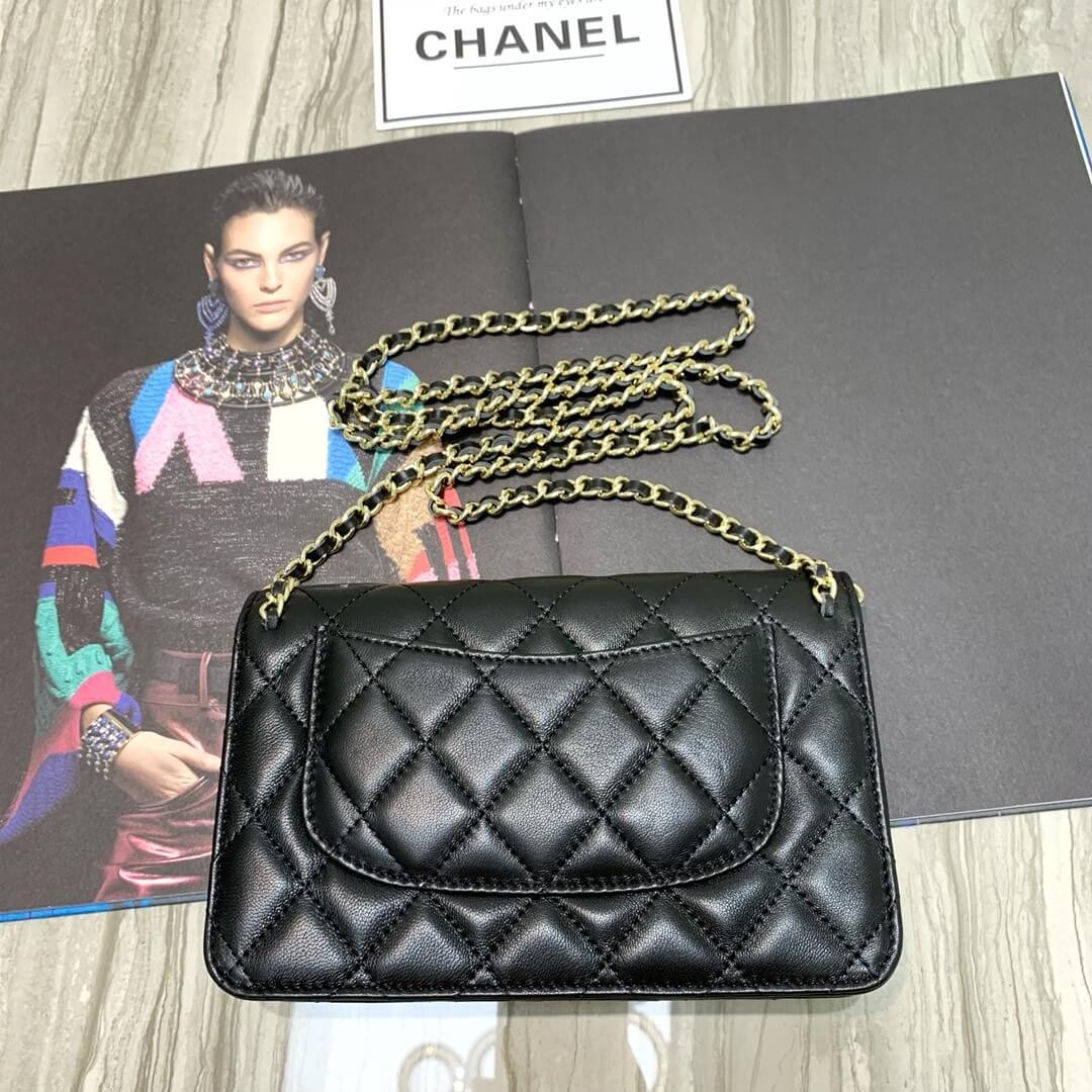 Chanel Lambskin Chain Bag 86058