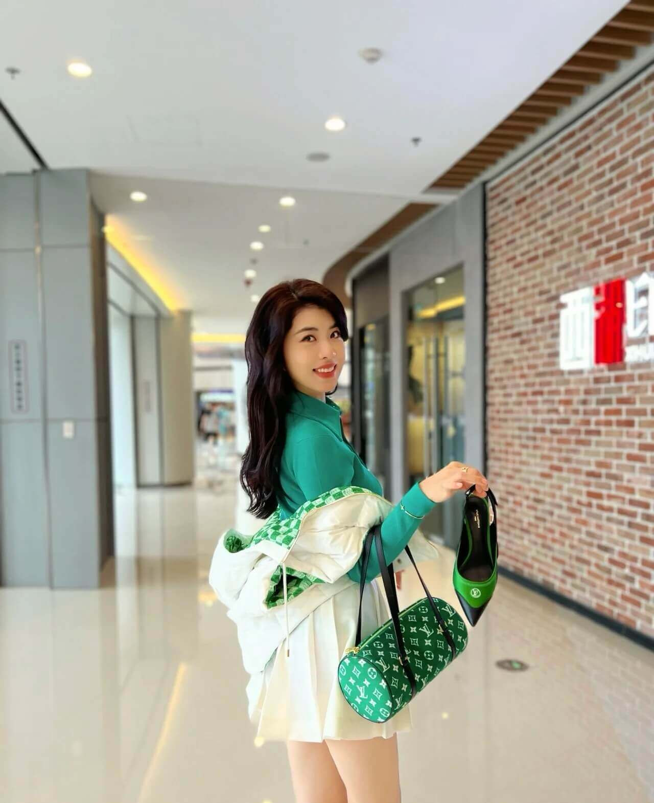 Louis Vuitton Monogram Jacquard Velvet Papillon Bag M46206 Green