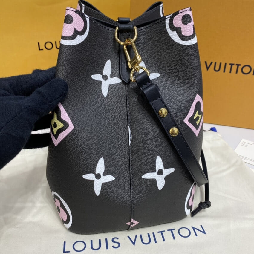 Louis Vuitton Monogram Pattern Néonoé MM M45821 M45822