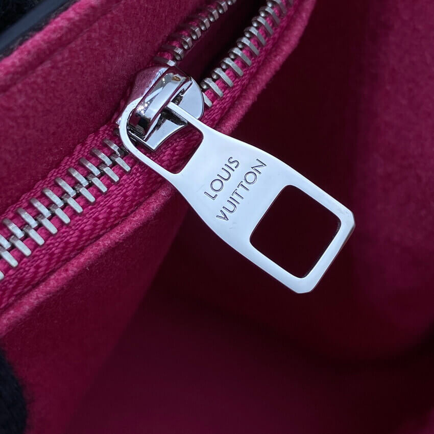 Louis Vuitton Epi Leather Cluny BB M59134 Black