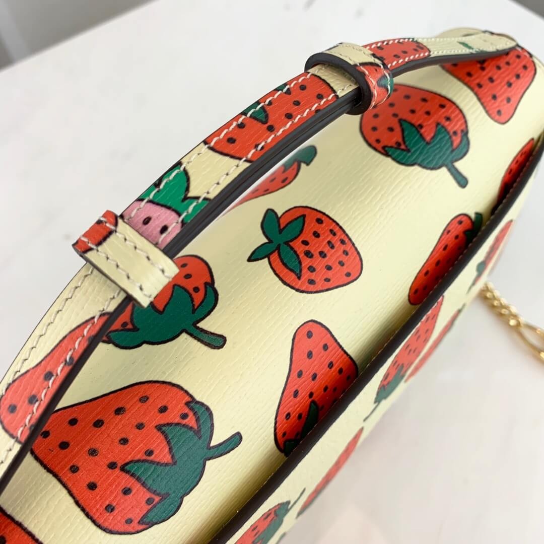 Gucci Zumi Strawberry Print Small Shoulder Bag 572375