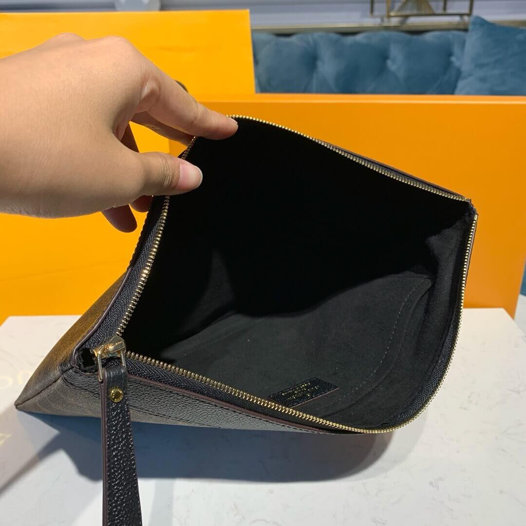 Louis Vuitton Monogram Canvas Daily Pouch M62942