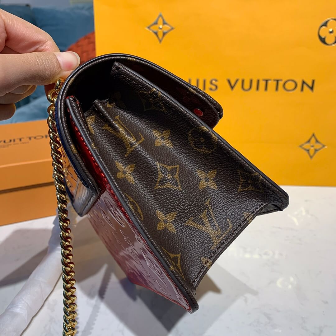 Louis Vuitton Monogram Vernis LV Wynwood M90445